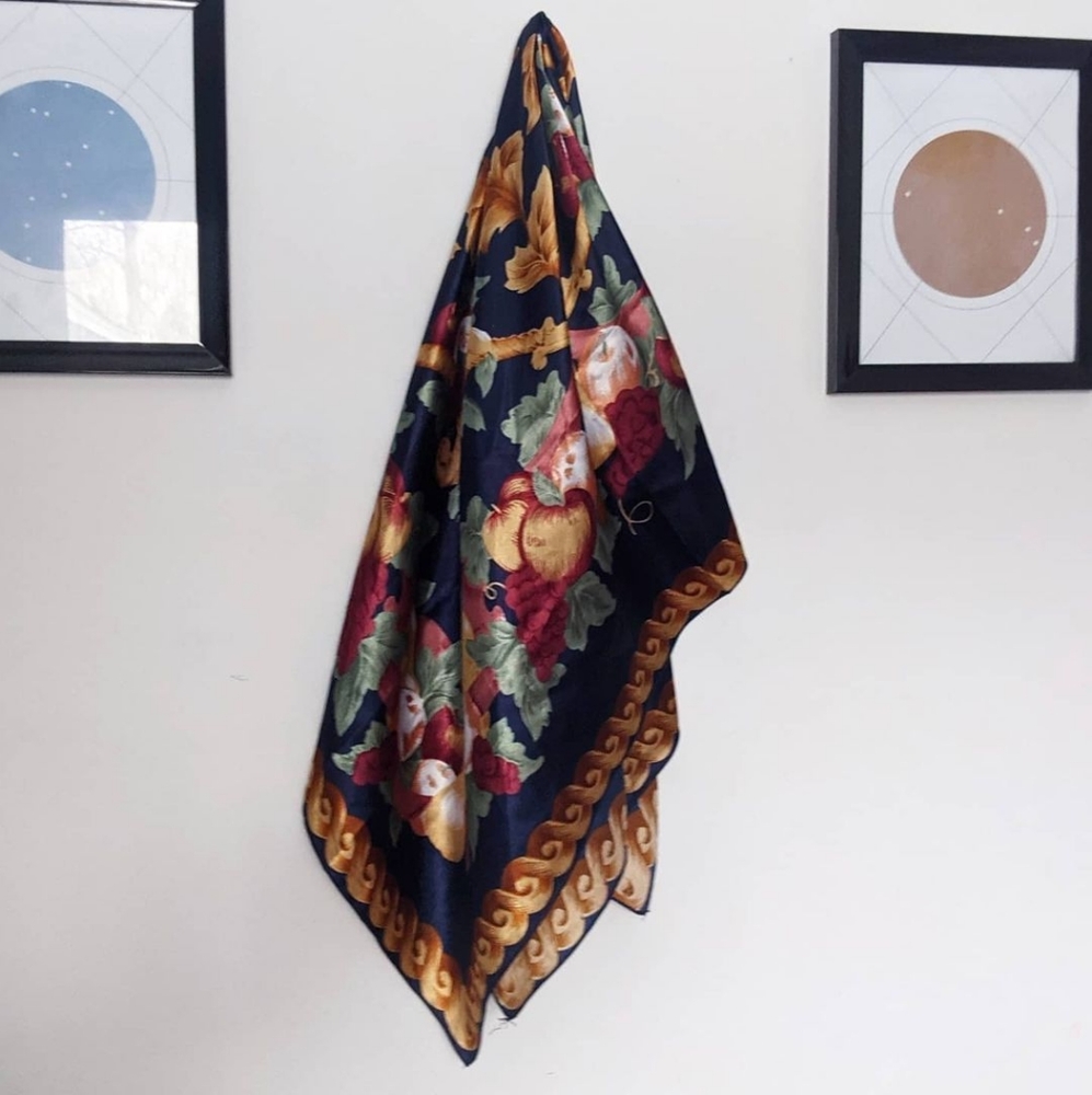 Vintage fruit printed satiny scarf